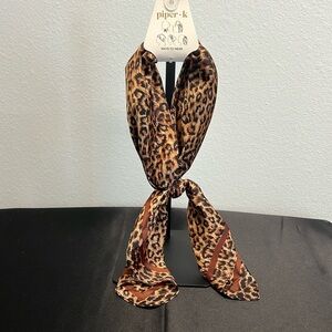 Piper K | Leopard Print Scarf